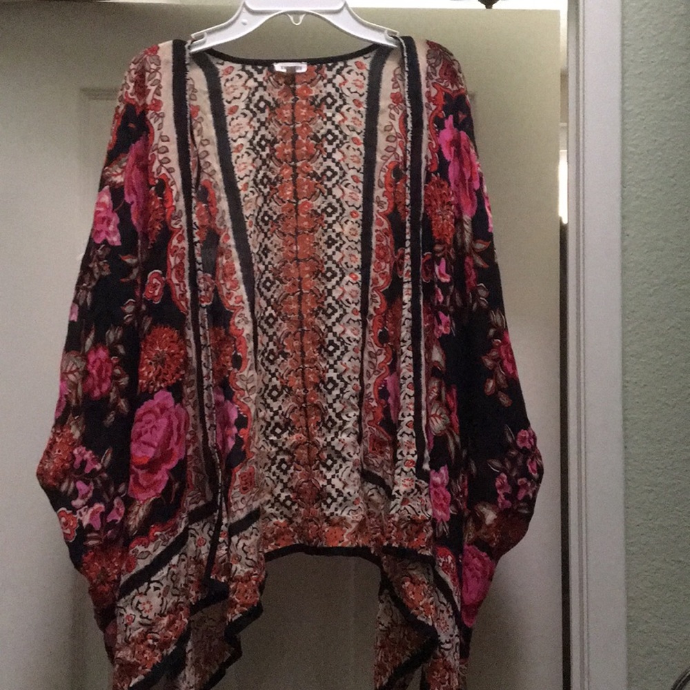 🌷Kimono🌷 - Picture 2 of 7